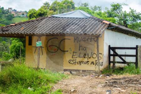 ¿Ejército ya no podrá combatir a Clan del Golfo en Antioquia? Se encienden alertas