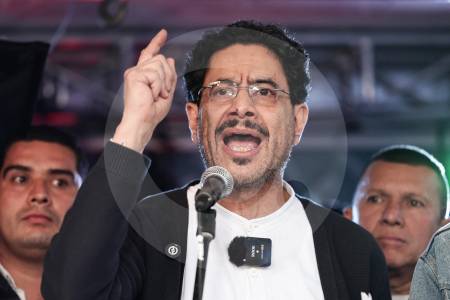 Estado de salud de Iván Cepeda vuelve al centro del debate tras pedidos de transparencia sobre sus exámenes médicos