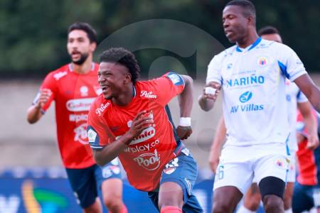 En un Ditaires en silencio, el DIM encontró su primera alegría del semestre al vencer 3-2 al Pasto. Vea los goles
