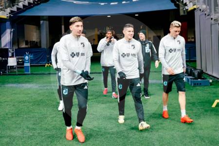 Video | James Rodríguez volvió a jugar después de 117 días: disputó 30 minutos en la derrota de su equipo ante Vancouver