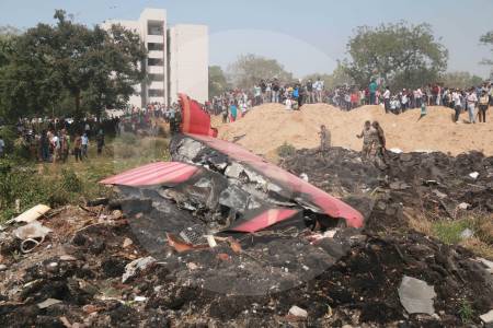 Hallaron la caja negra del vuelo de Air India que se estrelló matando a 265 personas