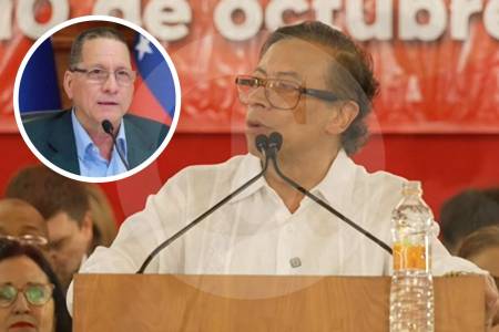 VIDEO | Diputado chavista encaró a Petro en plena conferencia y lo tildó de “mentiroso”: así fue el incómodo momento