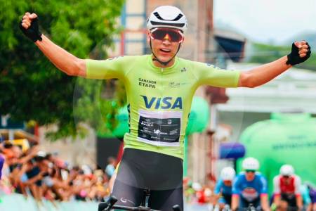 Sanción en el remate y nuevo líder: el “El Pony” Osorio ganó en Honda y superó a Paredes en la General del Clásico RCN
