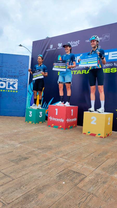 En la categoría de Gran Fondo (110 K), mujeres de 18 a 35 años las ganadoras fueron Lady Johanna Sánchez Ramírez (00:45:06), Mariana Gómez Peláez (00:49:07) y Úrsula Manuela Palacios (00:49:34). FOTOS EL COLOMBIANO