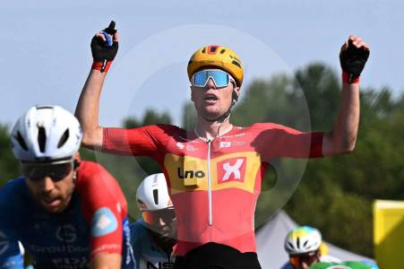 Soren Waerenskjold ganó la undécima etapa del Tour de Francia que lidera Tadej Pogacar