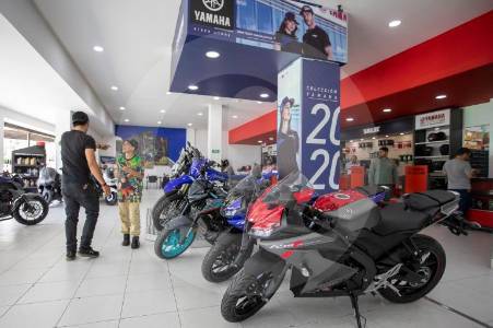 Cinco de cada 10 motos vendidas en Colombia ya se compran a crédito: estas son las preferidas por los colombianos