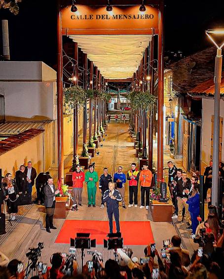 Inter Rapidísimo, junto a la administración distrital de Bogotá, realizó este reconocimiento a quienes recorren las calles todos los días haciendo entregas con todo profesionalismo. Fotos: Cortesía