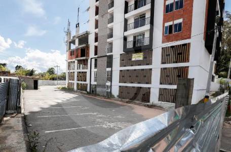 Terminó espera de 9 años en Altos del Lago: comenzaron a indemnizar a 116 familias damnificadas