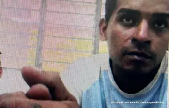 Dos hombres de 20 y 27 años señalados de asesinar a un habitante de calle en Medellín no aceptaron los cargos de homicidio agravado. FOTO: FISCALÍ