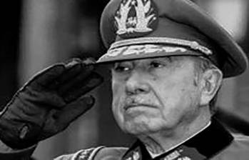 Augusto Pinochet gobernó durante la dictadura (1973-1990) y nunca llegó a ser juzgado por los crímenes cometidos en ese periodo. FOTO: Tomada de biblioteca del Congreso Nacional de Chile.