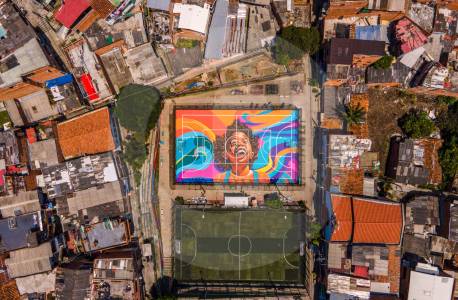 Placa polideportiva de Belén se llena de arte y color