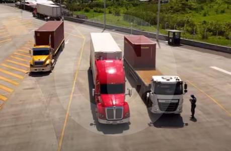 In Puerto Antioquia they exported their first containers of Hass flowers and avocados to Europe