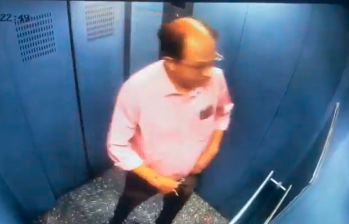 EN VIDEO: Un hombre se salvó de ser aplastado por un ascensor