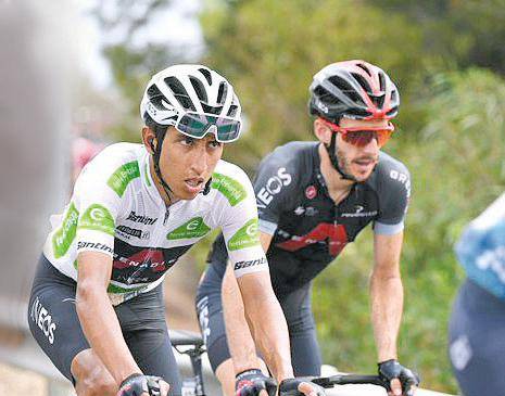 El ganador del Tour de Francia y Giro de Italia buscará una buena figuración en la última semana de la competencia. FOTO ineos