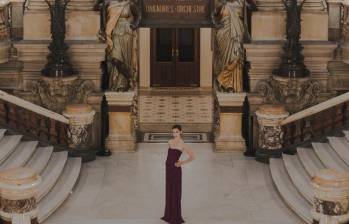 La marca colombiana Baobab desfiló el 2 de octubre en el Palais Garnier de París en colaboración con la Ópera Nacional de París, un hito que la institución solo había logrado antes con Rolex y Chanel en sus 300 años de historia. FOTO Baobab.com.co