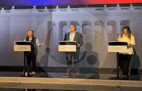 EN VIVO: Claudia, Paloma y Fajardo no votarían por Cepeda en segunda vuelta: “Por un candidato que no debate y no le da la cara al país no votaría nunca”, ¿y por Abelardo?