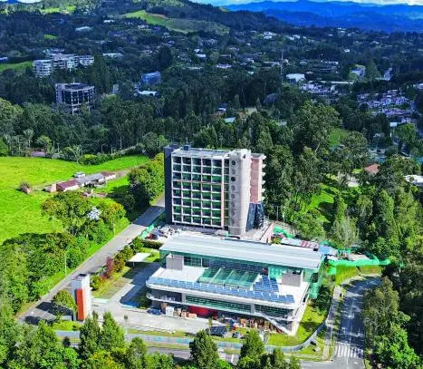 El proyecto Ushuaya, también en el Alto de las Palmas y de 8 pisos, ofrece “unidades inmobiliarias para rentas flexibles”. Ya está promocionando su segunda etapa, tras el éxito de la primera. FOTO Manuel Saldarriaga