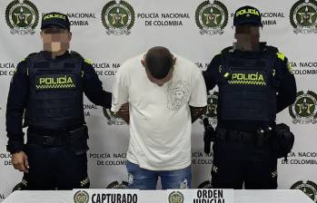 Alias Jota, tras su detención en el municipio de Itagüí. FOTO: Cortesía