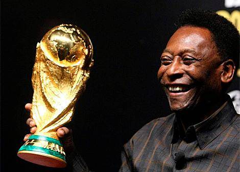 Pelé fue tres veces campeón del Mundial con la selección de Brasil (1958, 1962 y 1970). FOTO EFE