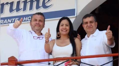 Juan Guillermo Valencia, Alexandra Sánchez y Horacio Gallón durante la campaña de ella para alcaldesa en 2023. FOTO: Imagen tomada de redes sociales.