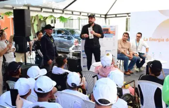 El ministro Edwin Palma reveló que el equipo de empalme pidió frenar la ampliación de Colombia Solar. FOTO: Ministerio de Minas y Energía