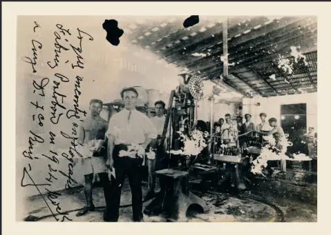 Posada y Tobón fue el nombre que en 1904 comenzó a producir las famosas gaseosas de Postobón.