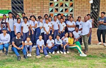 Los estudiantes luego de sus ciclos de capacitación FOTO: Cortesía Corpourabá.