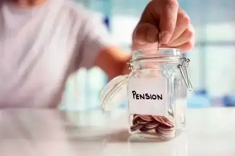 Los pensionados que recibirán esta mesada adicional deben cumplir ciertos requisitos. FOTO: Colprensa