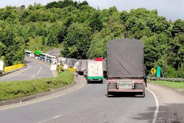 Las protestas tienen frenado al transporte de alimentos en varias zonas del país. FOTO cortesía Asoleche