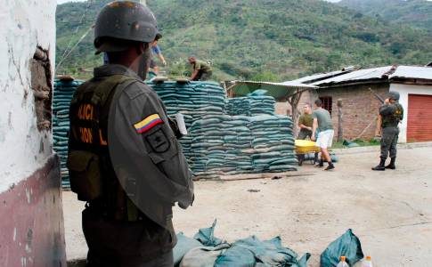 Sigue la ofensiva en el Cauca: disidencias atacaron base militar en Corinto