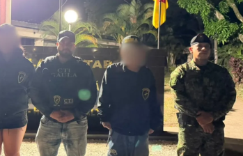 El Gaula del Valle de Aburrá y del CTI trabajaron conjuntamente para lograr el rescate de las dos personas que estaban secuestradas.Foto: cortesía.