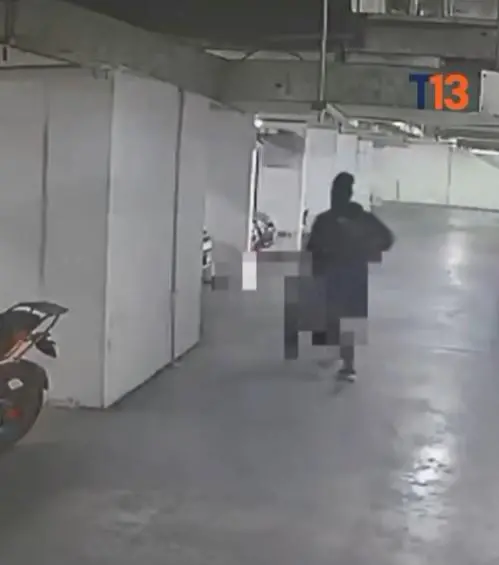Abel Stiven Carabalí en el parqueadero. FOTO: Tele 13