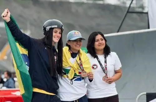 LizSurley consiguió su primer título panamericano. Foto: Tomado de redes @lizsurley_bmx