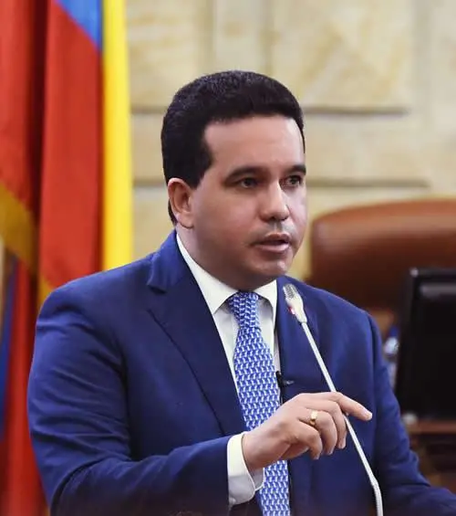 Carlos Trujillo.