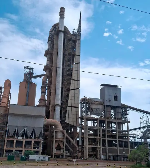 Desde su planta en Cartagena, Cementos Argos produce y despacha al exterior grandes volúmenes de este material. FOTO Ferney Arias