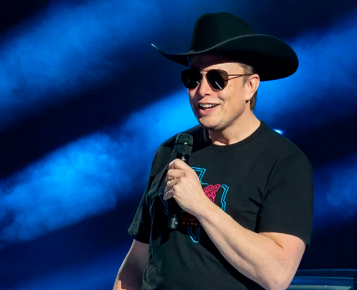 Elon Musk, fundador de Tesla y dueño de Twitter, añadió US$96.000 millones a su fortuna en el primer semestre de 2023. FOTO: CORTESÍA