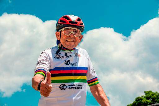 Martín “Cochise” Rodríguez regresó a su casa en Medellín luego de superar una hospitalización relacionada con problemas cardíacos. FOTO CAMILO SUÁREZ