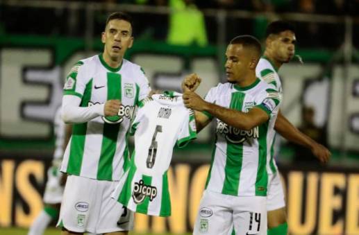 Nelson Deossa y Mateo Puerta, dos de los referentes y titulares de Atlético Nacional y Águilas Doradas. FOTO JAIME PÉREZ 