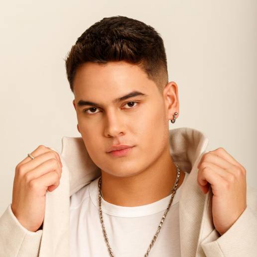 Miguel Bueno es hermano de Pipe Bueno y lanza su carrera enfocada en el pop urbano. FOTO Cortesía