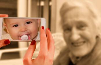En la investigación los científicos encontraron que hombres y mujeres envejecen de forma distinta. Foto Pixabay