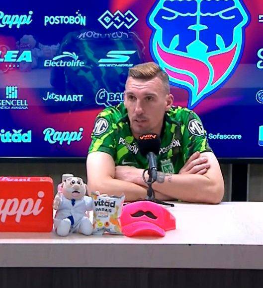 Franco Armani durante la rueda de prensa tras el compromiso frente a Fortaleza. FOTO @NacionalsPasion