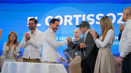 De la Espriella entrega a Barranquilla remodelación del aeropuerto Ernesto Cortissoz: “Es una obra estratégica”