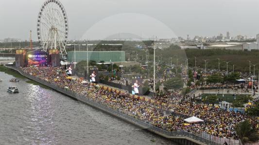 De la Espriella cerró campaña en Barranquilla ante más de 50.000 personas y prometió “hacer pagar” a corruptos y criminales