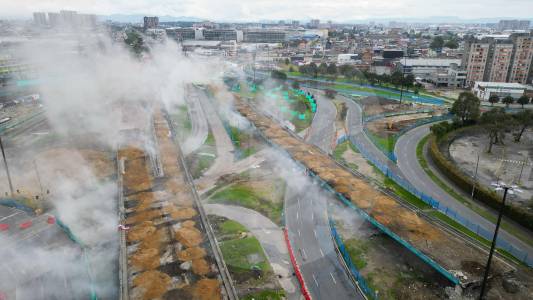 Video: así fue la estruendosa implosión de los puentes de la calle 13 sobre la Avenida Américas en Bogotá