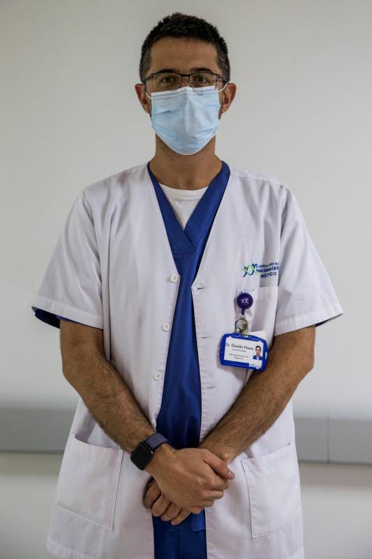 “Angustia porque no hay dónde más ubicar personas. Hago lo que humanamente puedo, pero hay un límite y a ese estamos llegando”: Jaime Giraldo, jefe de Urgencias.