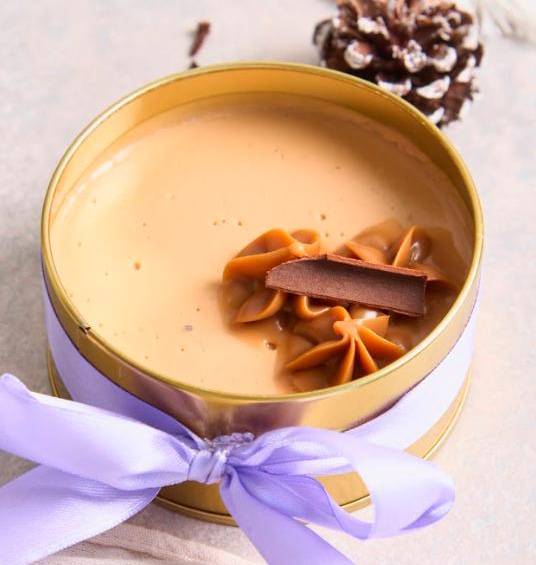 En helado, torta o postre: las nuevas formas de comer natilla y buñuelo