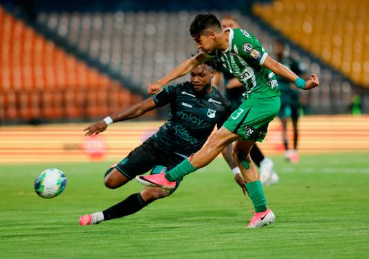 Samuel Velásquez (foto) y Juan Manuel Rengifo son los jugadores de Nacional que están con la Selección Colombia. FOTO CAMILO SUÁREZ
