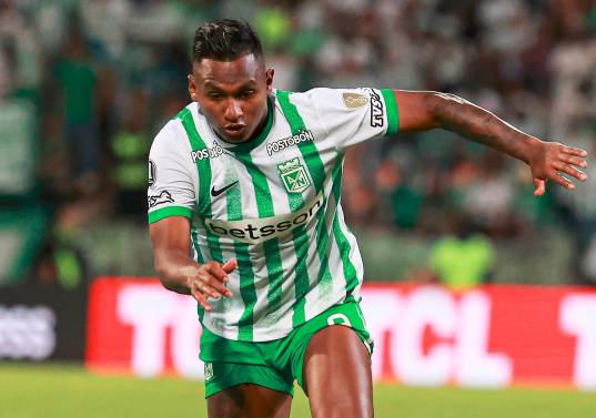 Alfredo Morelos atraviesa un momento estelar con Atlético Nacional y puede ser el hombre gol frente a Junior. FOTO MANUEL SALDARRIAGA