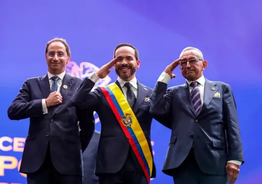La logística de la jornada fue histórica y marcó varios hitos, empezando por los símbolos. Foto: Presidencia