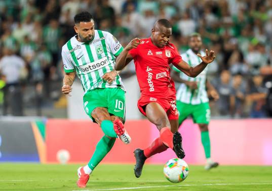 Edwin Cardona, volante de Atlético Nacional que recibe el apoyo del cuerpo técnico tras su discreta presentación en la Copa Libertadores. FOTO CAMILO SUÁREZ